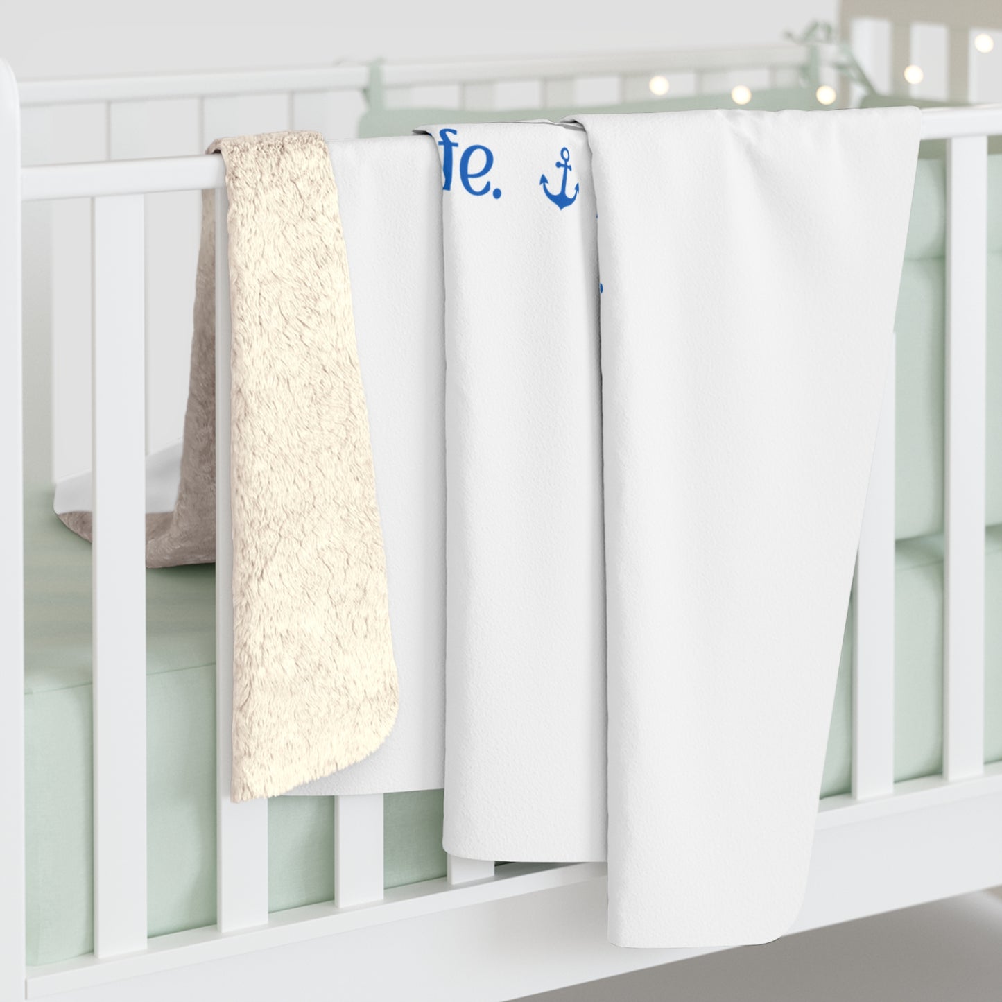 Herrington Lake Signature Collection Sherpa Fleece Blanket (White)