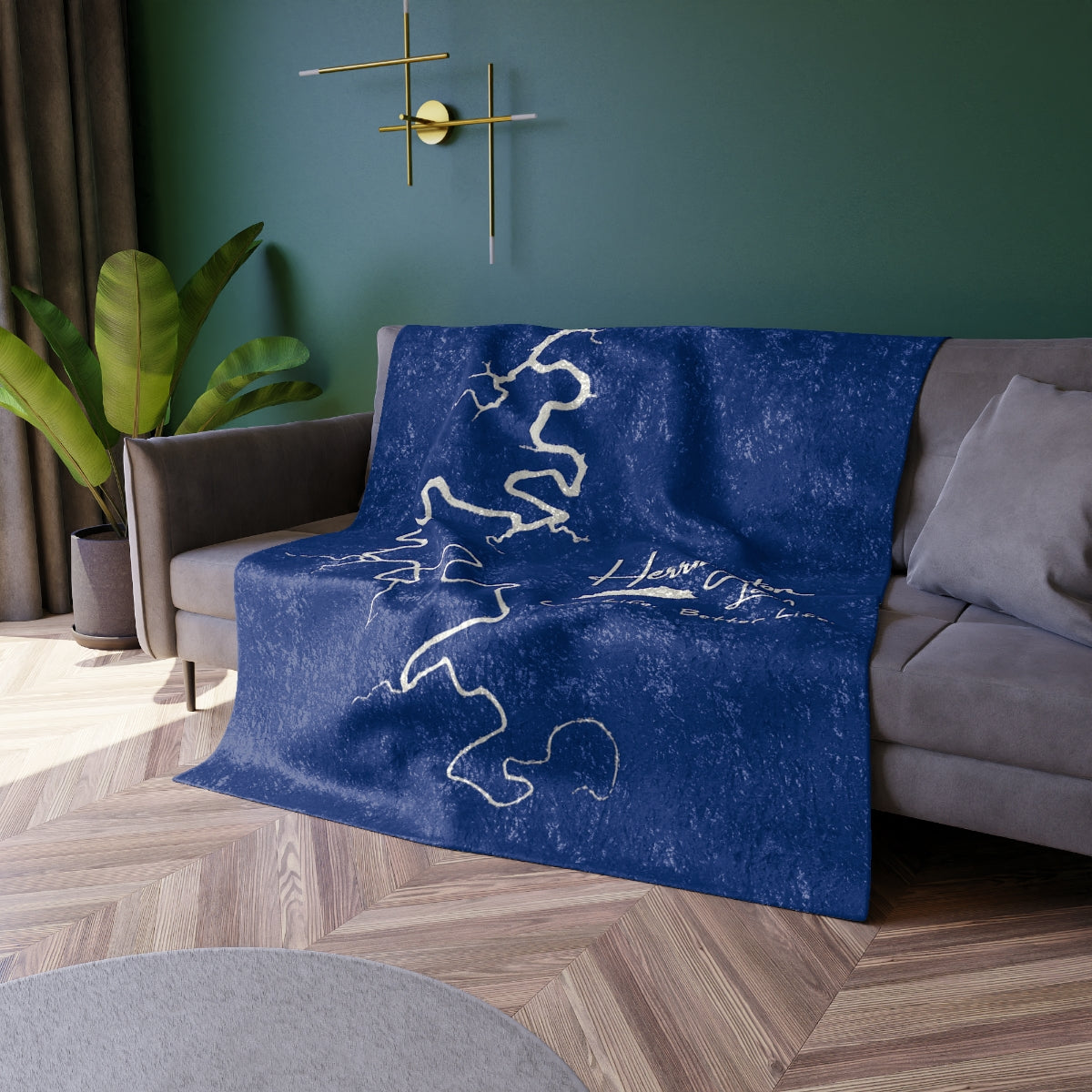 Herrington Lake Classic Outline Crushed Velvet Blanket (Blue)