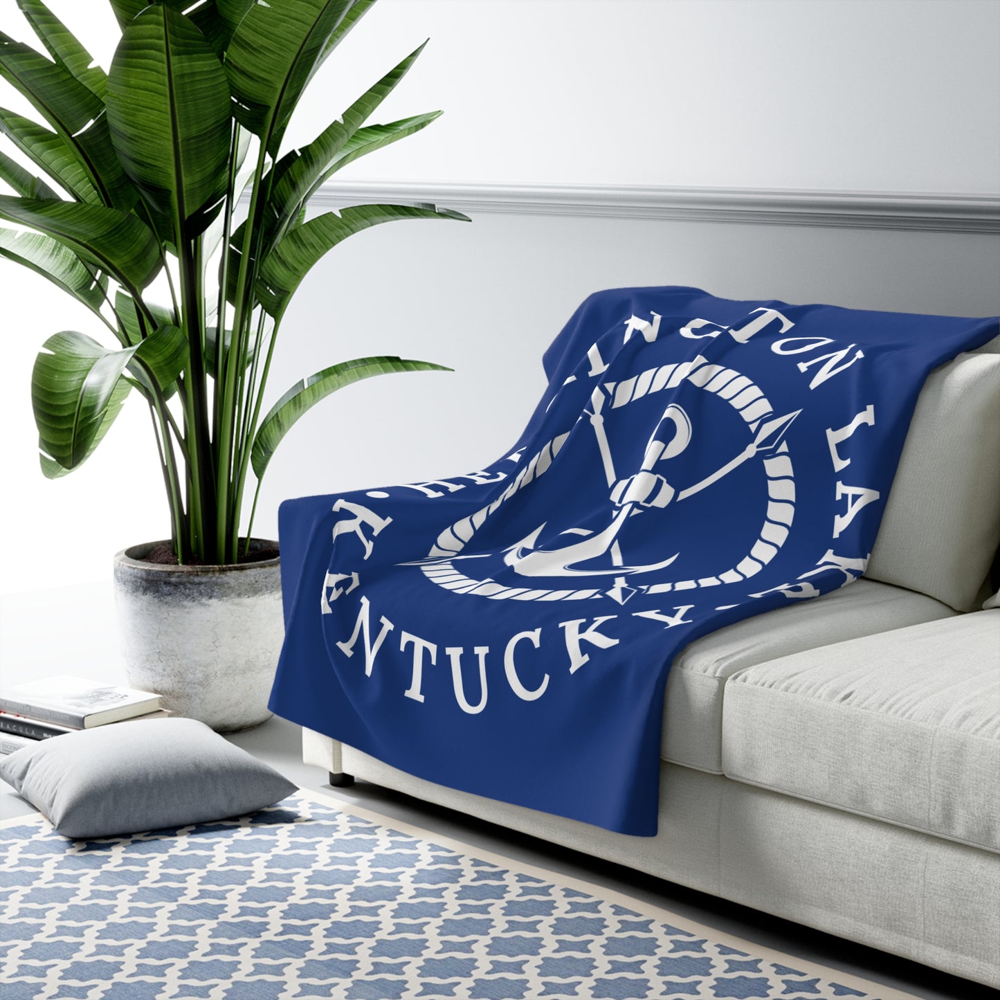 Herrington Lake White Anchor Sherpa Fleece Blanket - Blue